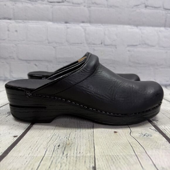 Dansko Sonja Mule Women Size 7.5-8 US 38 EU Black Slip On Clog Nurse Shoes - Picture 1 of 12